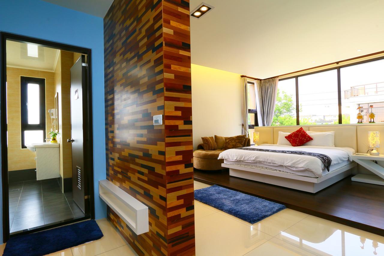 Sakura Love River Bed And Breakfast Dongshan  Exterior photo